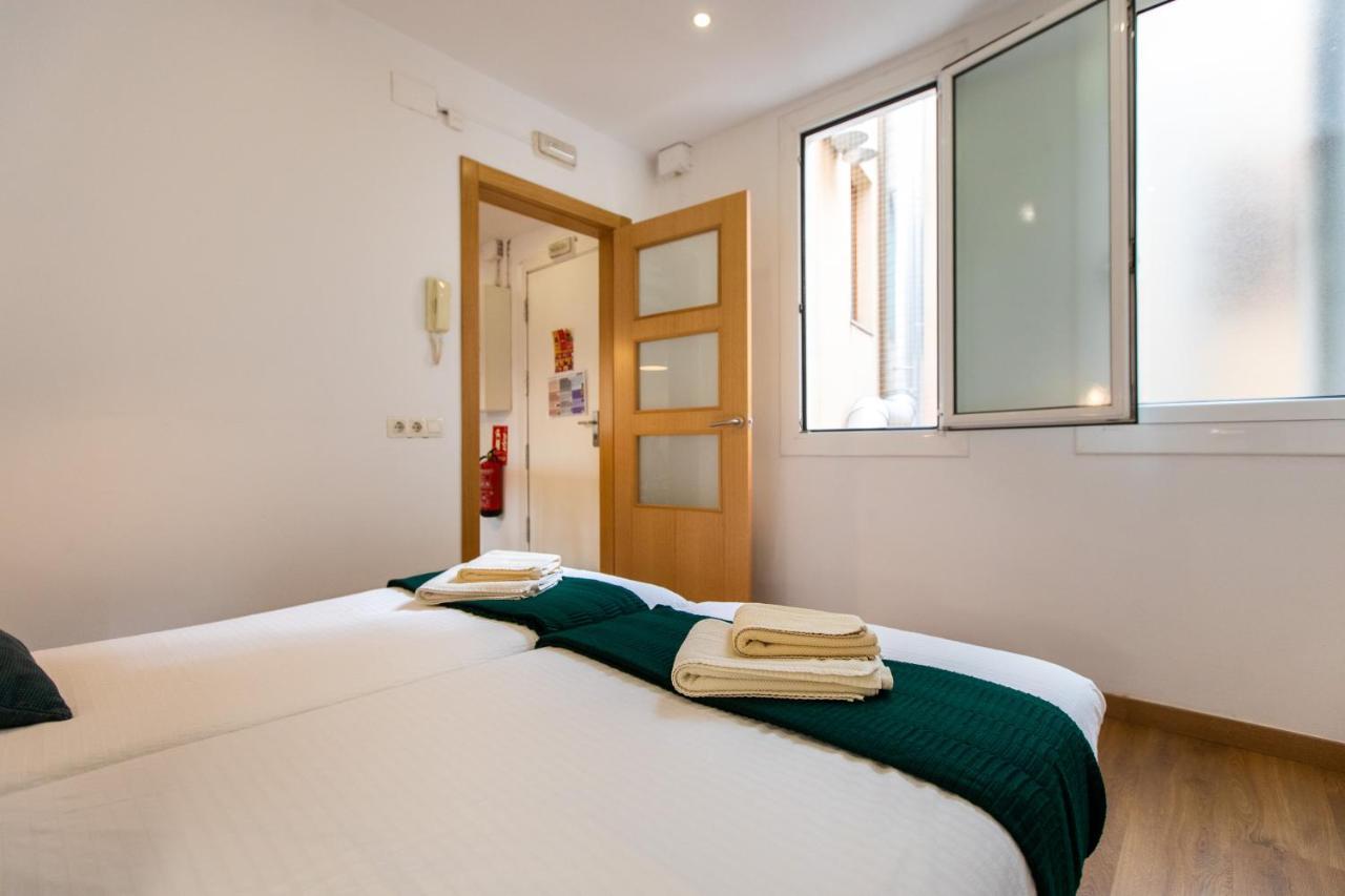 Ripoll Apartments Barcelona Bagian luar foto